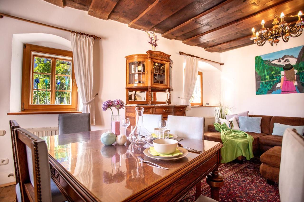 Historic Lakeview Apartments Халстат Екстериор снимка